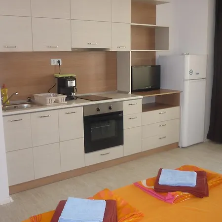 Ganozliev's In Kavatsi Area * 索佐波尔