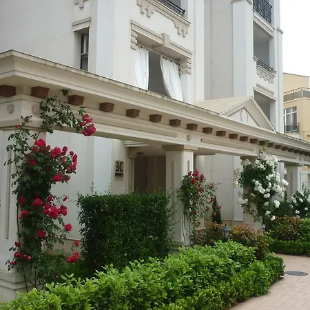 Ganozliev's In Kavatsi Area 公寓 *