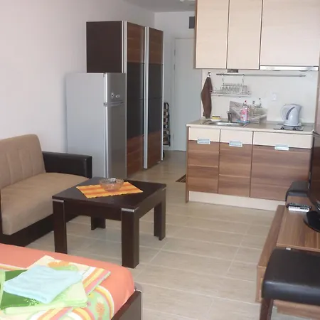 Apartamento Ganozliev's In Kavatsi Area Sozopol